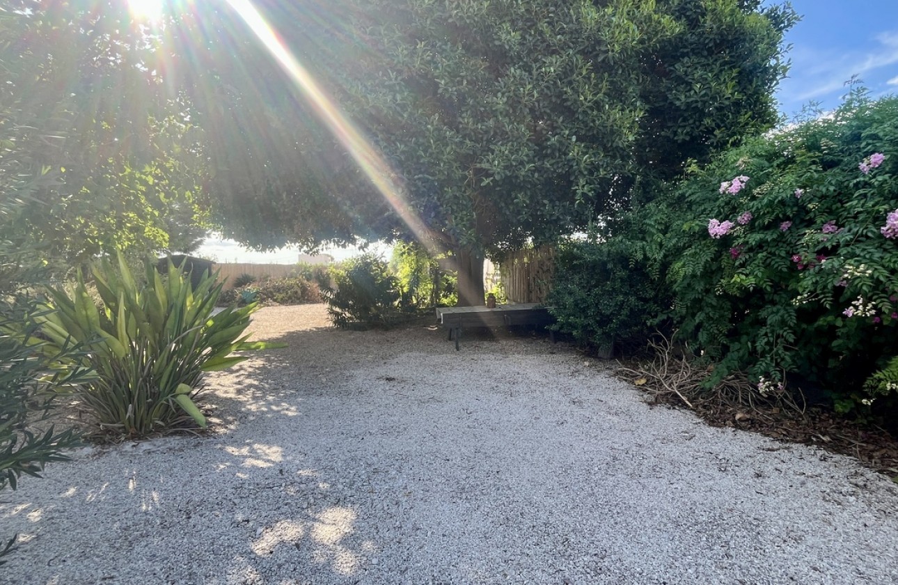 Resale - Villa - Orihuela