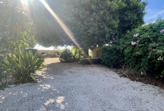 Resale - Villa - Orihuela