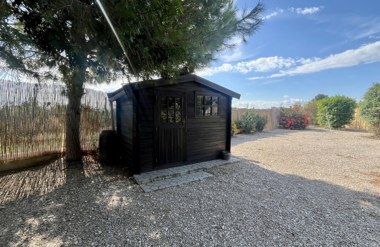 Resale - Villa - Orihuela