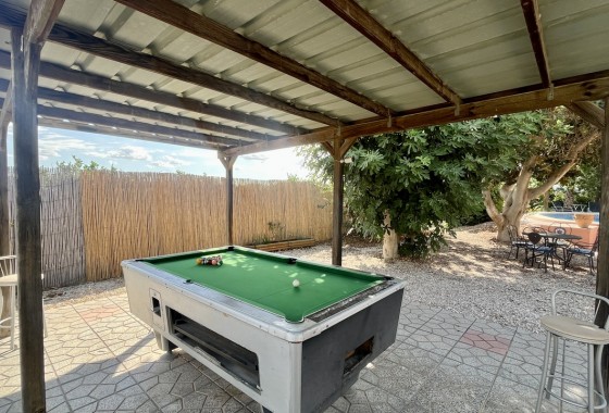 Resale - Villa - Orihuela