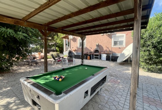 Resale - Villa - Orihuela