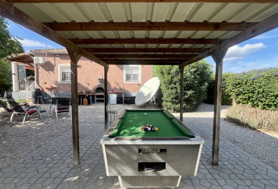 Resale - Villa - Orihuela