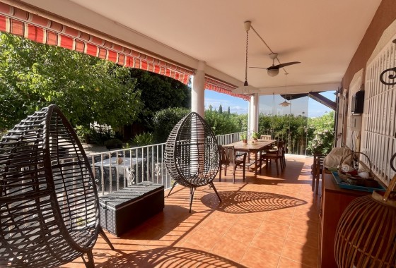 Resale - Villa - Orihuela