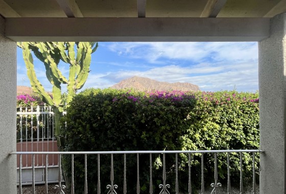 Resale - Villa - Orihuela