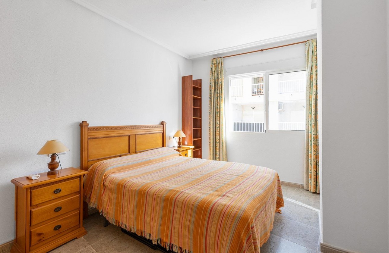 Revente - Appartement - Torrevieja - Centro