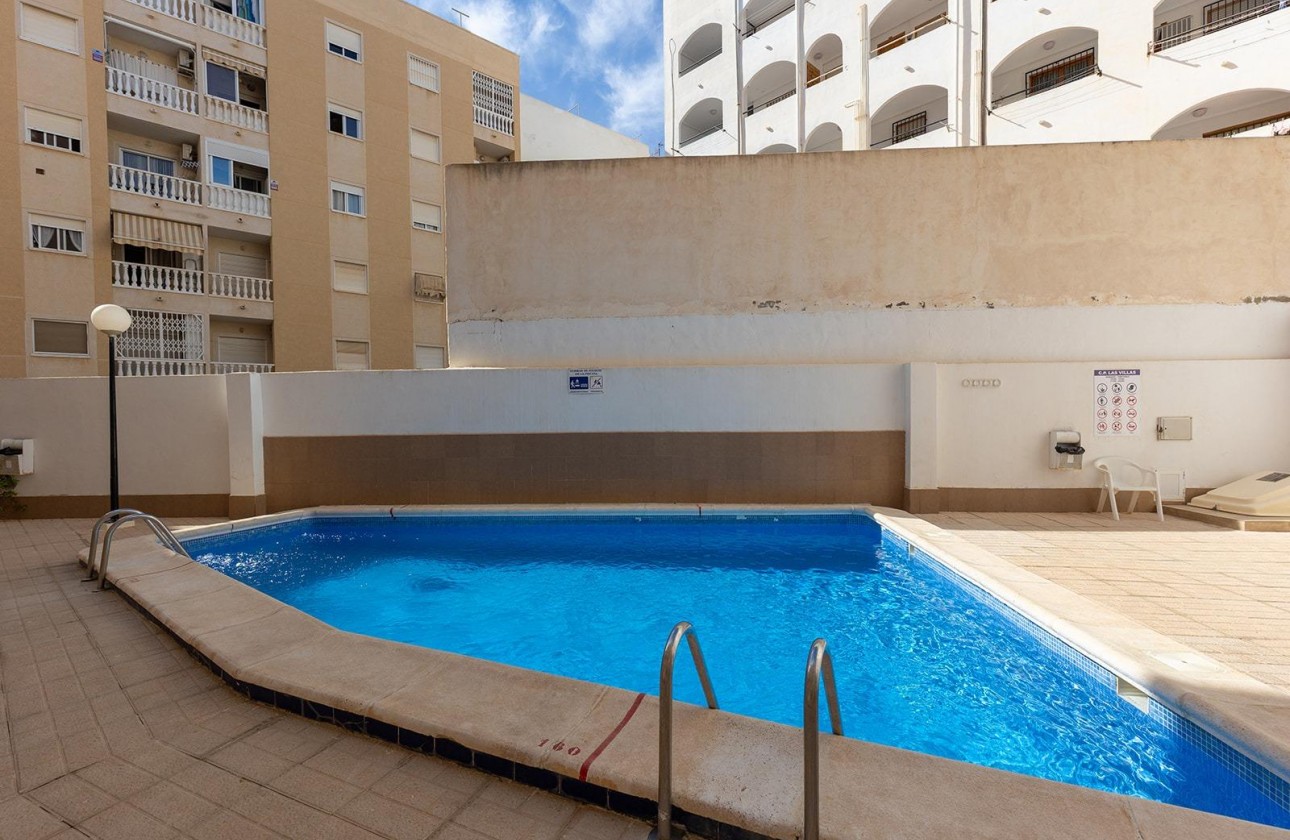 Revente - Appartement - Torrevieja - Centro