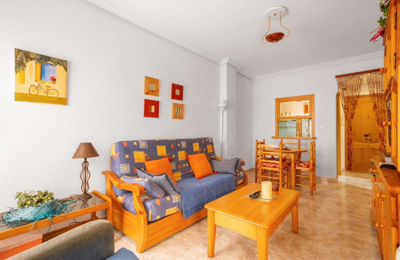 Resale - Apartment / flat - Torrevieja - Centro