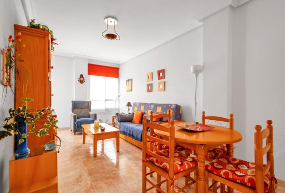 Resale - Apartment / flat - Torrevieja - Centro