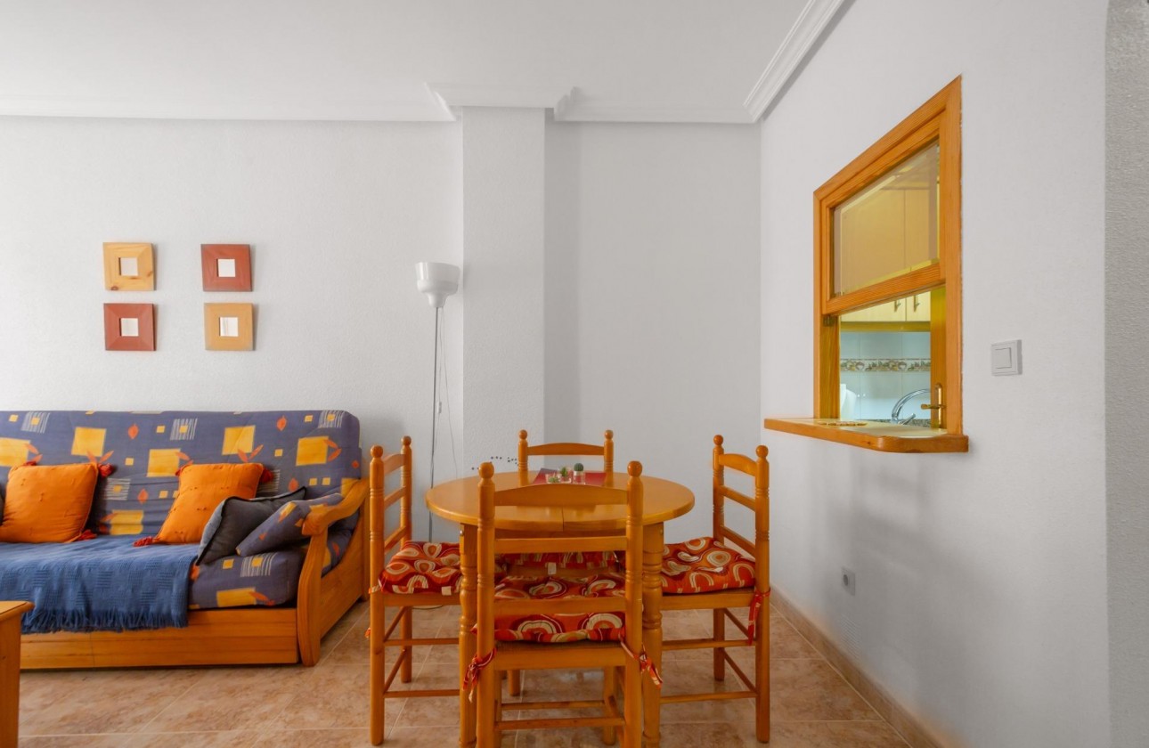 Resale - Apartment / flat - Torrevieja - Centro