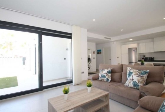 Resale - Villa - Pilar de la Horadada