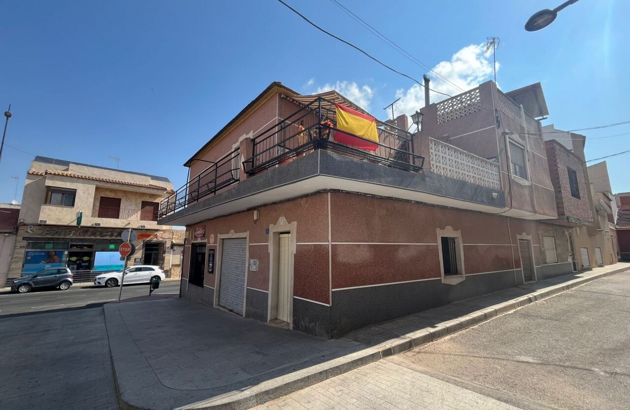 Resale - Villa - Algorfa