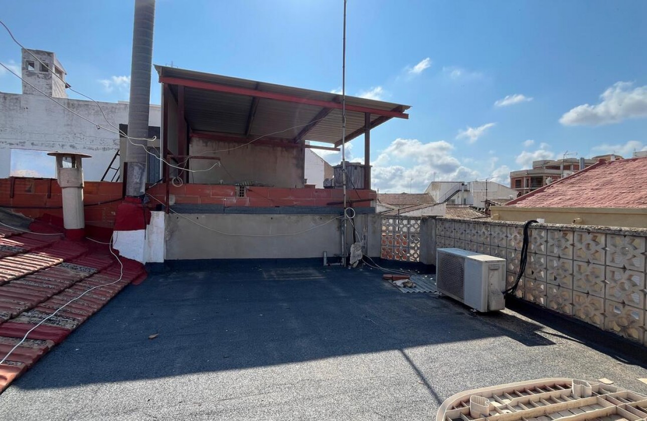 Resale - Villa - Algorfa