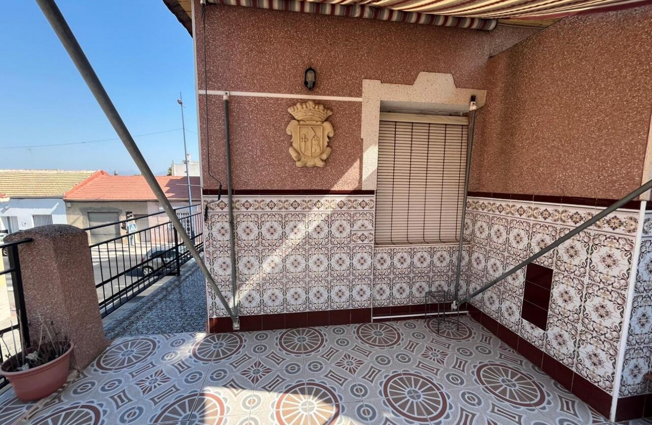 Resale - Villa - Algorfa