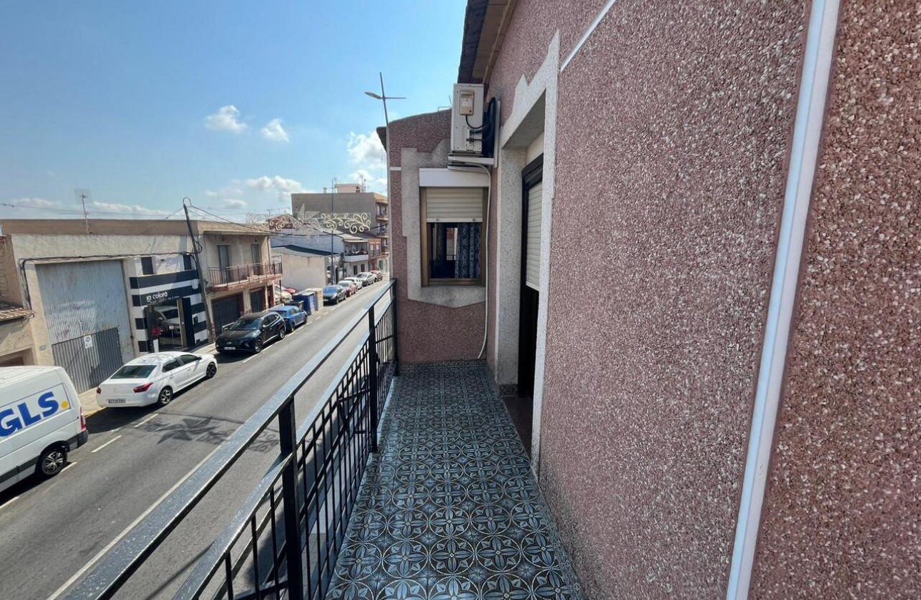 Resale - Villa - Algorfa