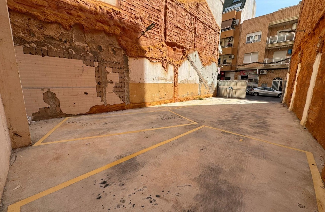 Reventa - Parcela / Terreno - Torrevieja - torrevieja