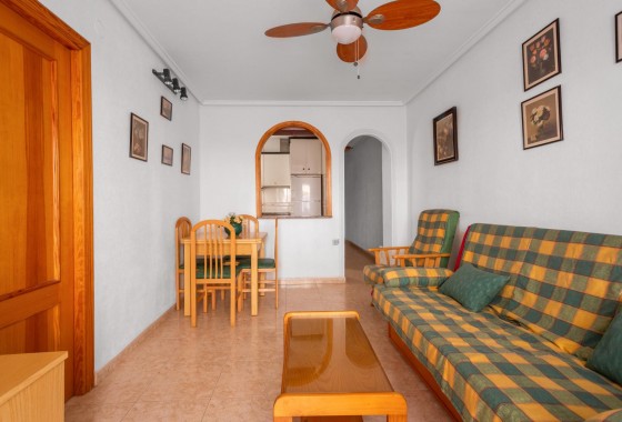 Resale - Apartment / flat - Torrevieja - Playa del cura