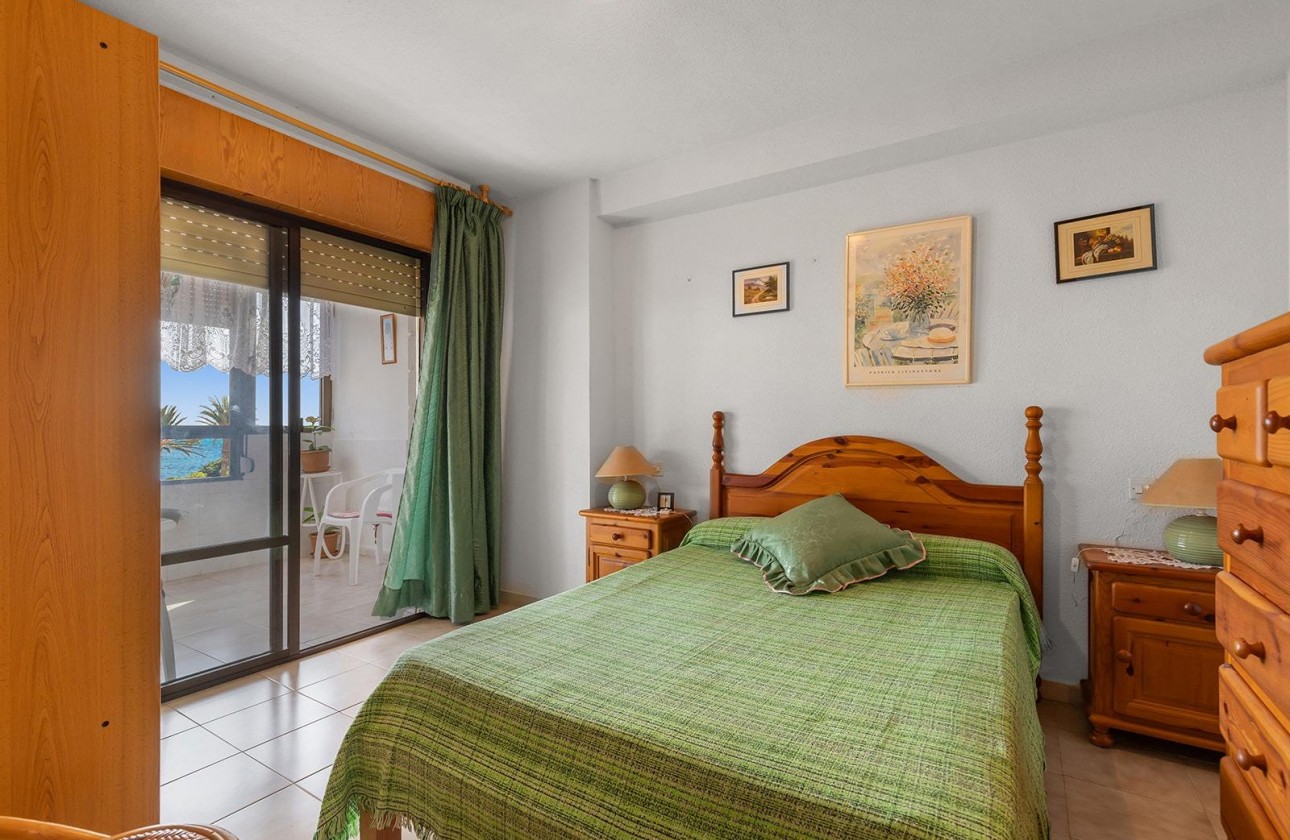 Resale - Apartment / flat - Torrevieja - La Mata