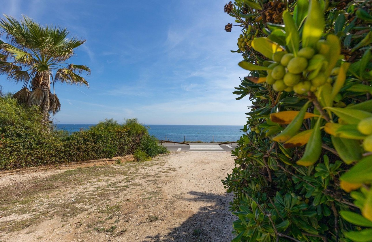 Resale - Apartment / flat - Torrevieja - La Mata