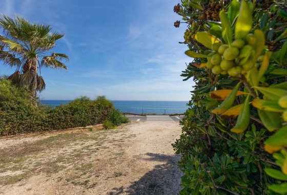 Resale - Apartment / flat - Torrevieja - La Mata