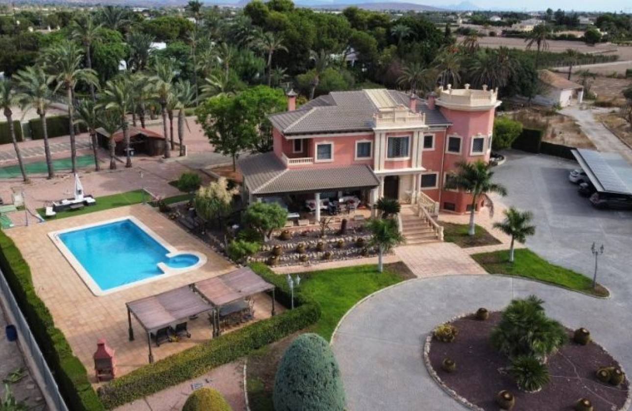 Reventa - Chalet - Elche