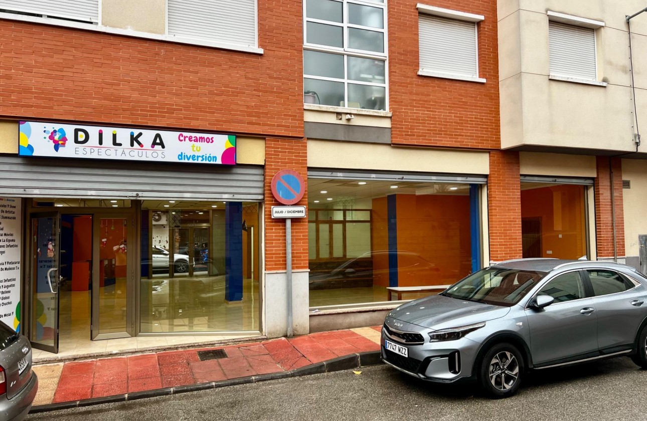 Reventa - Comercial - Beniel