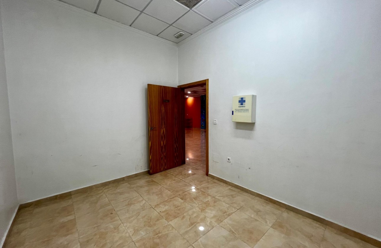 Reventa - Comercial - Beniel