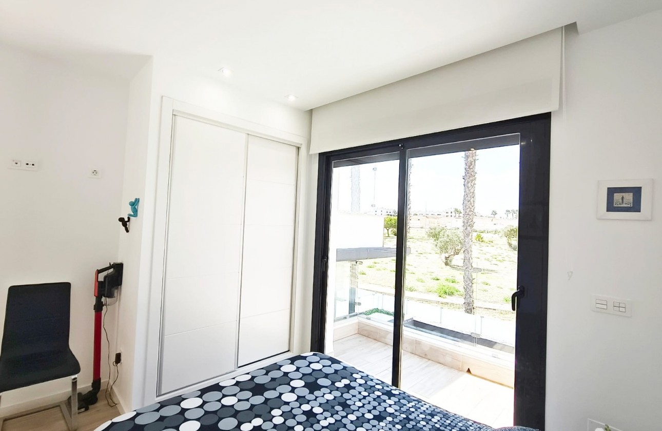 Resale - Villa - Orihuela Costa - Lomas de Cabo Roig