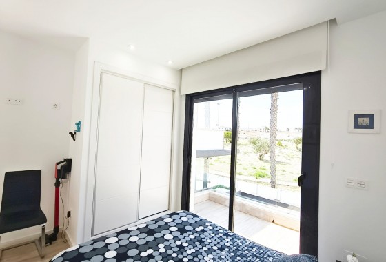 Resale - Villa - Orihuela Costa - Lomas de Cabo Roig