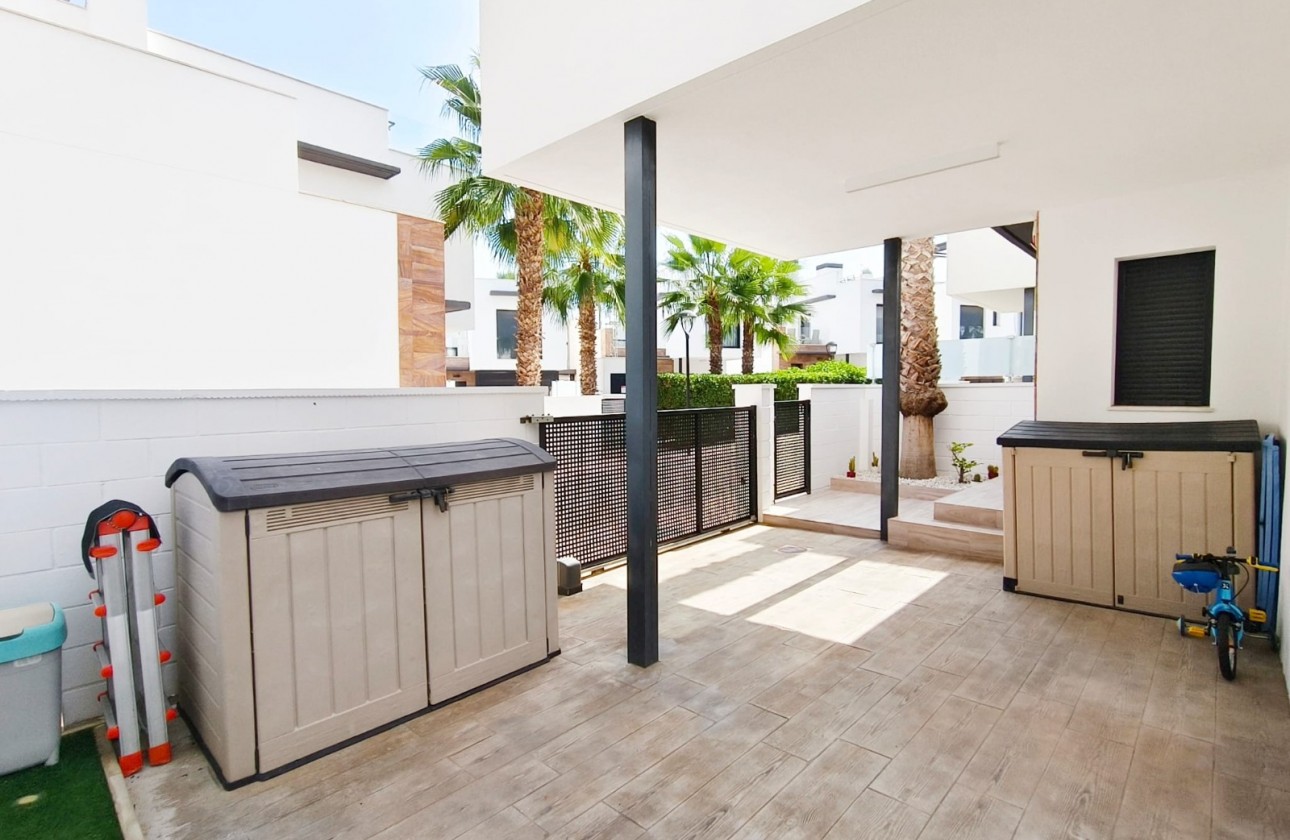 Resale - Villa - Orihuela Costa - Lomas de Cabo Roig