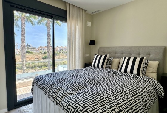 Resale - Villa - Orihuela Costa - Lomas de Cabo Roig