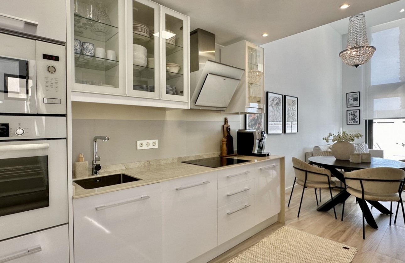 Resale - Villa - Orihuela Costa - Lomas de Cabo Roig