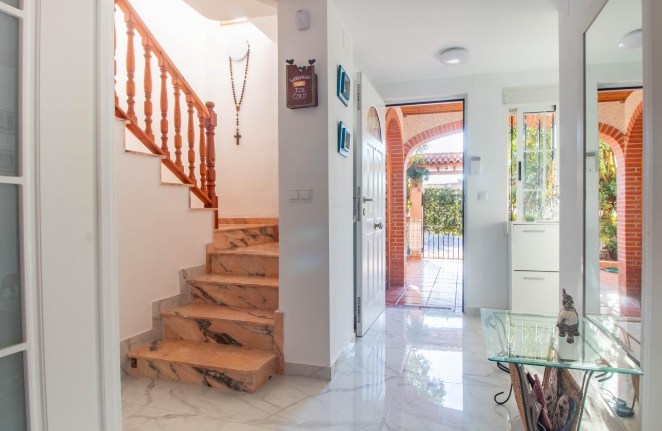 Revente - Villa - Torrevieja - Acequion