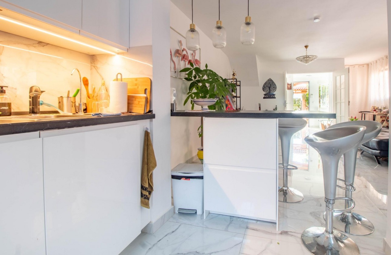 Revente - Villa - Torrevieja - Acequion