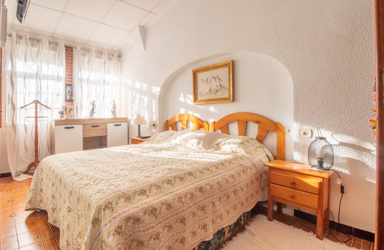 Revente - Villa - Torrevieja - Acequion