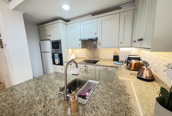 Resale - Apartment / flat - Cabo Roig