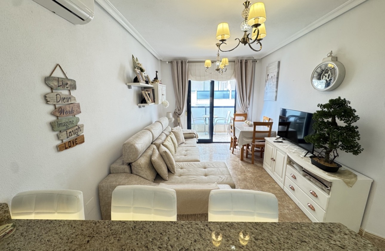 Resale - Apartment / flat - Cabo Roig