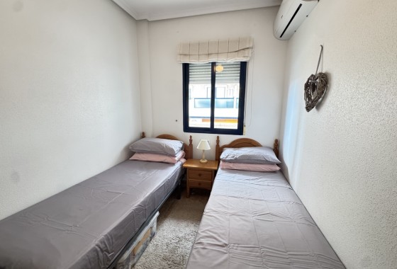 Resale - Apartment / flat - Cabo Roig