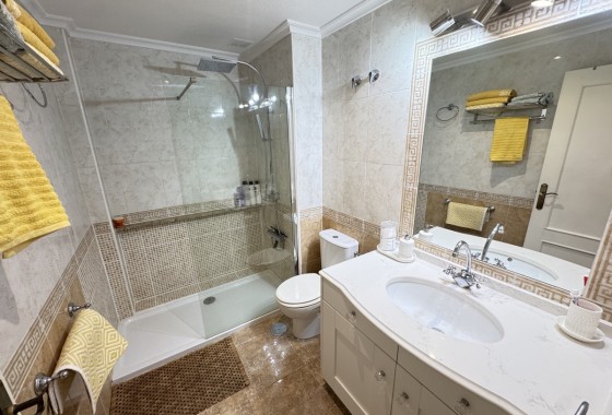 Resale - Apartment / flat - Cabo Roig