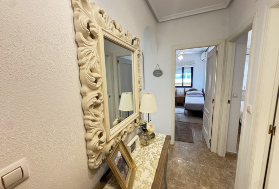 Resale - Apartment / flat - Cabo Roig