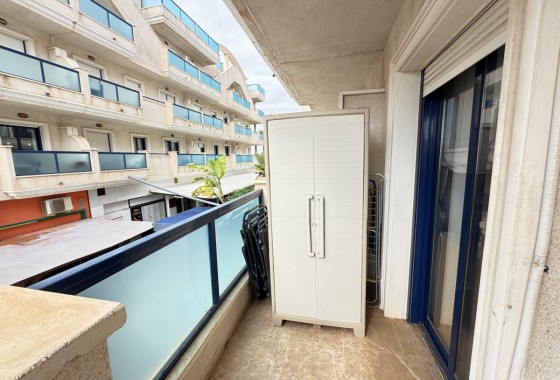 Resale - Apartment / flat - Cabo Roig