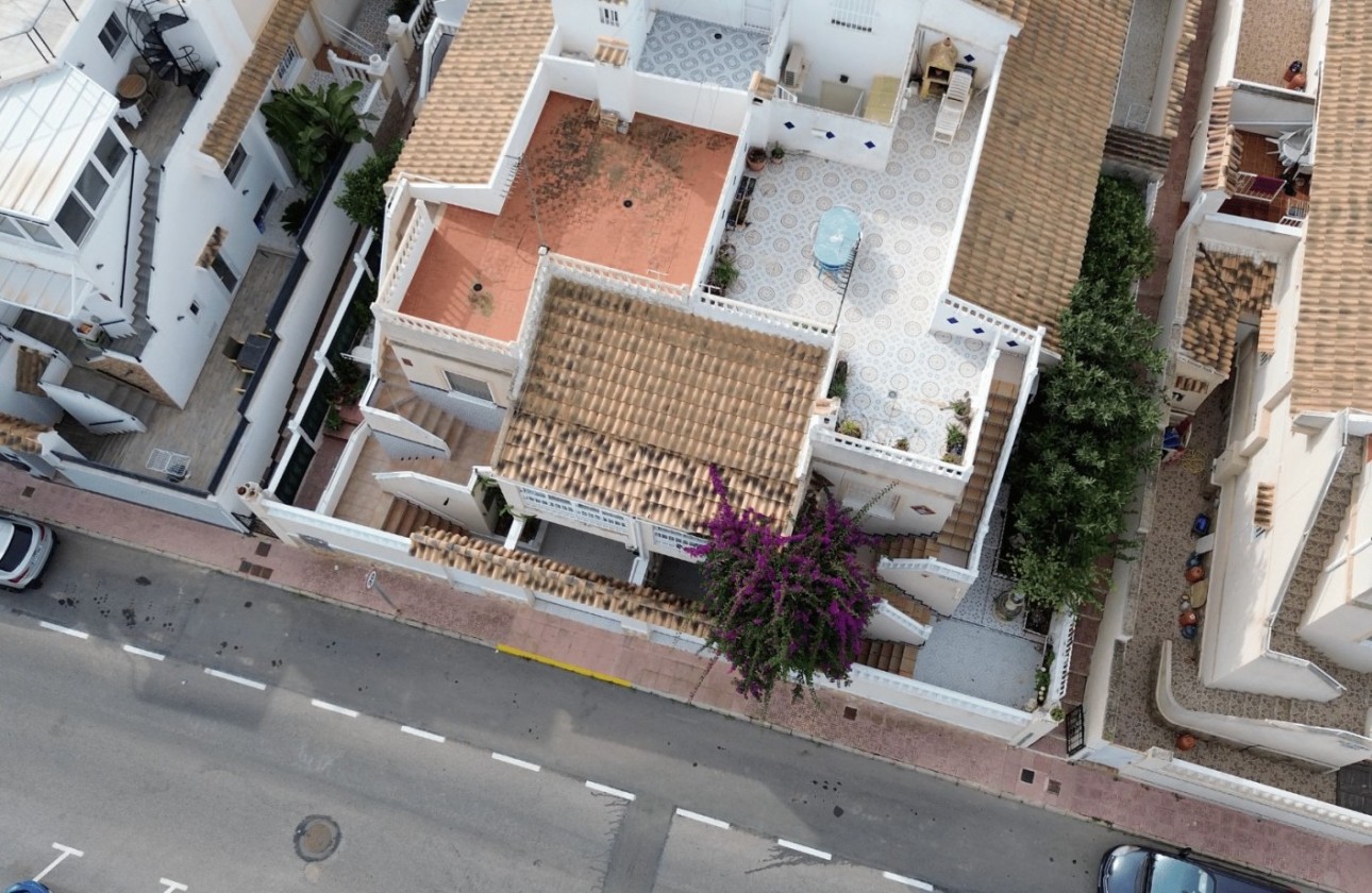 Resale - Villa - Orihuela Costa - Los Altos