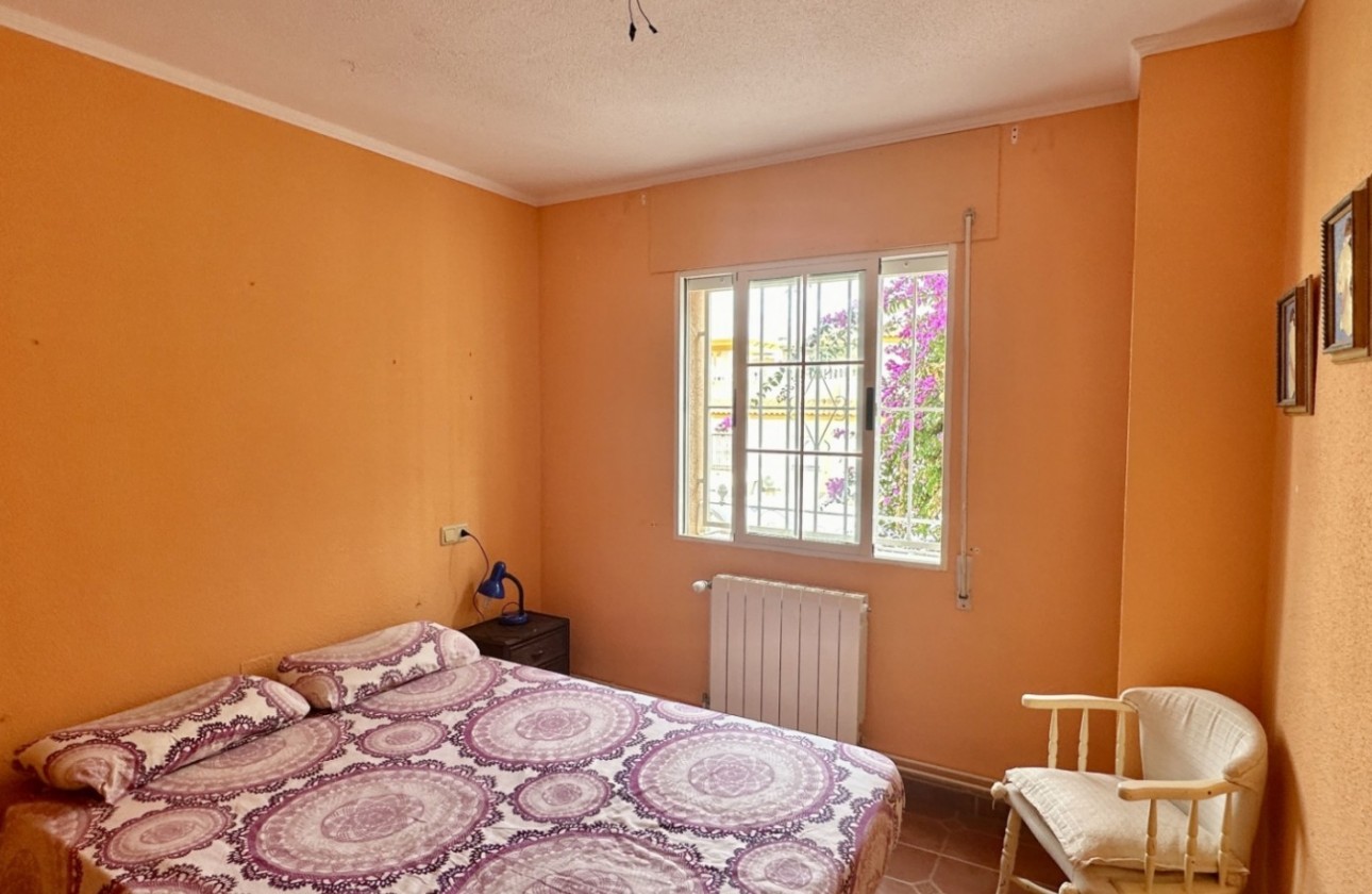 Resale - Villa - Orihuela Costa - Los Altos