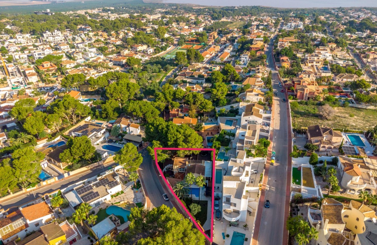 Revente - Villa - Torrevieja - Los balcones