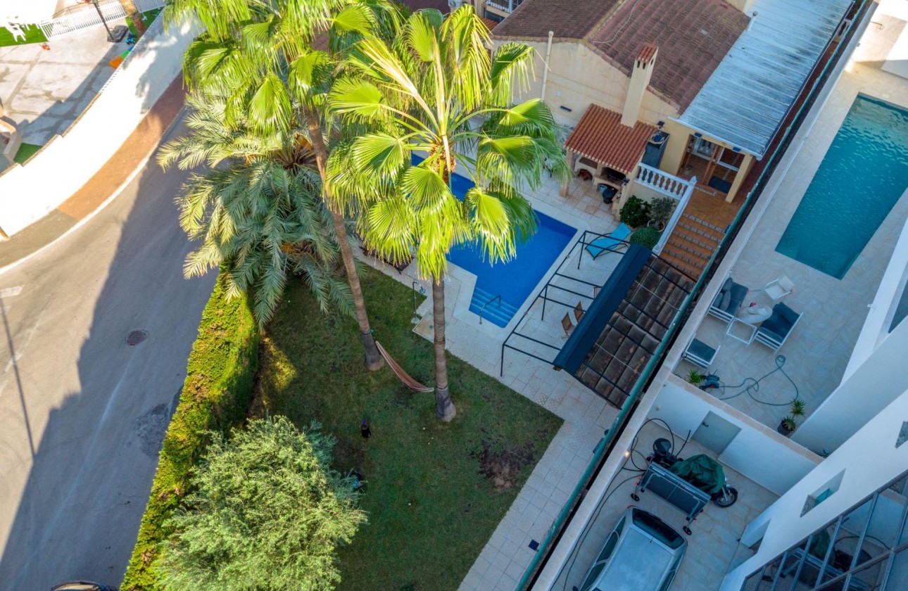 Revente - Villa - Torrevieja - Los balcones