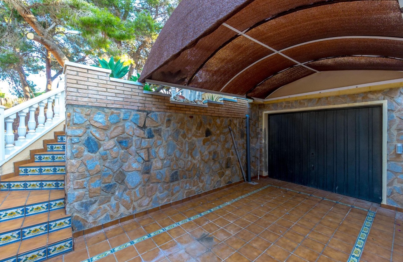 Revente - Villa - Torrevieja - Los balcones