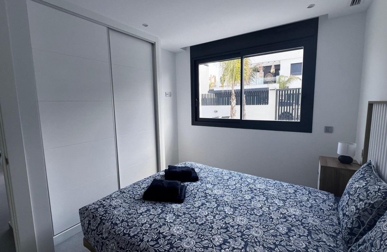 Revente - Chalet / Villa - Algorfa - La Finca Golf Resort