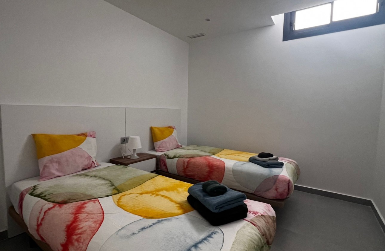 Revente - Chalet / Villa - Algorfa - La Finca Golf Resort