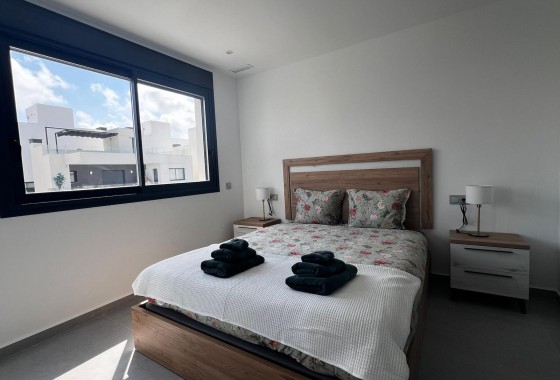 Revente - Chalet / Villa - Algorfa - La Finca Golf Resort