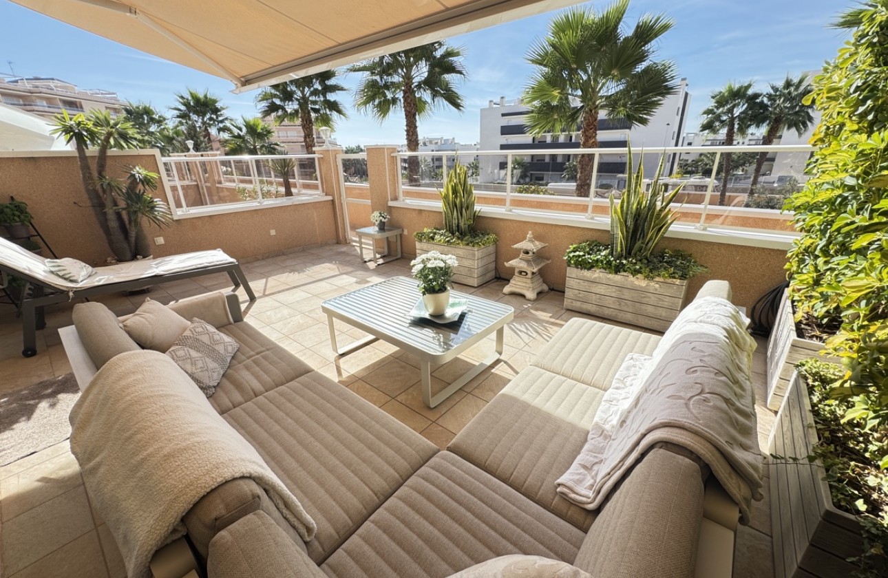 Resale - Apartment / flat - Villamartin