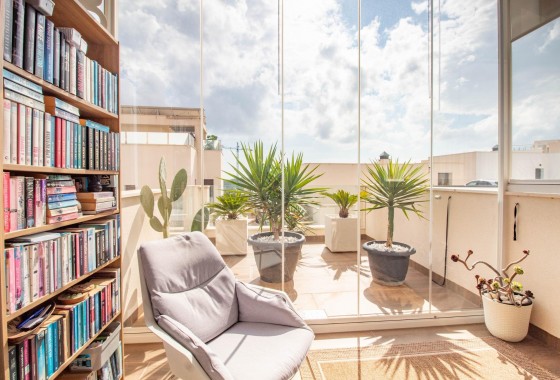 Resale - Apartment / flat - San Miguel de Salinas